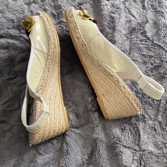 Spanish Slingback Sandals - Picture 3 of 5